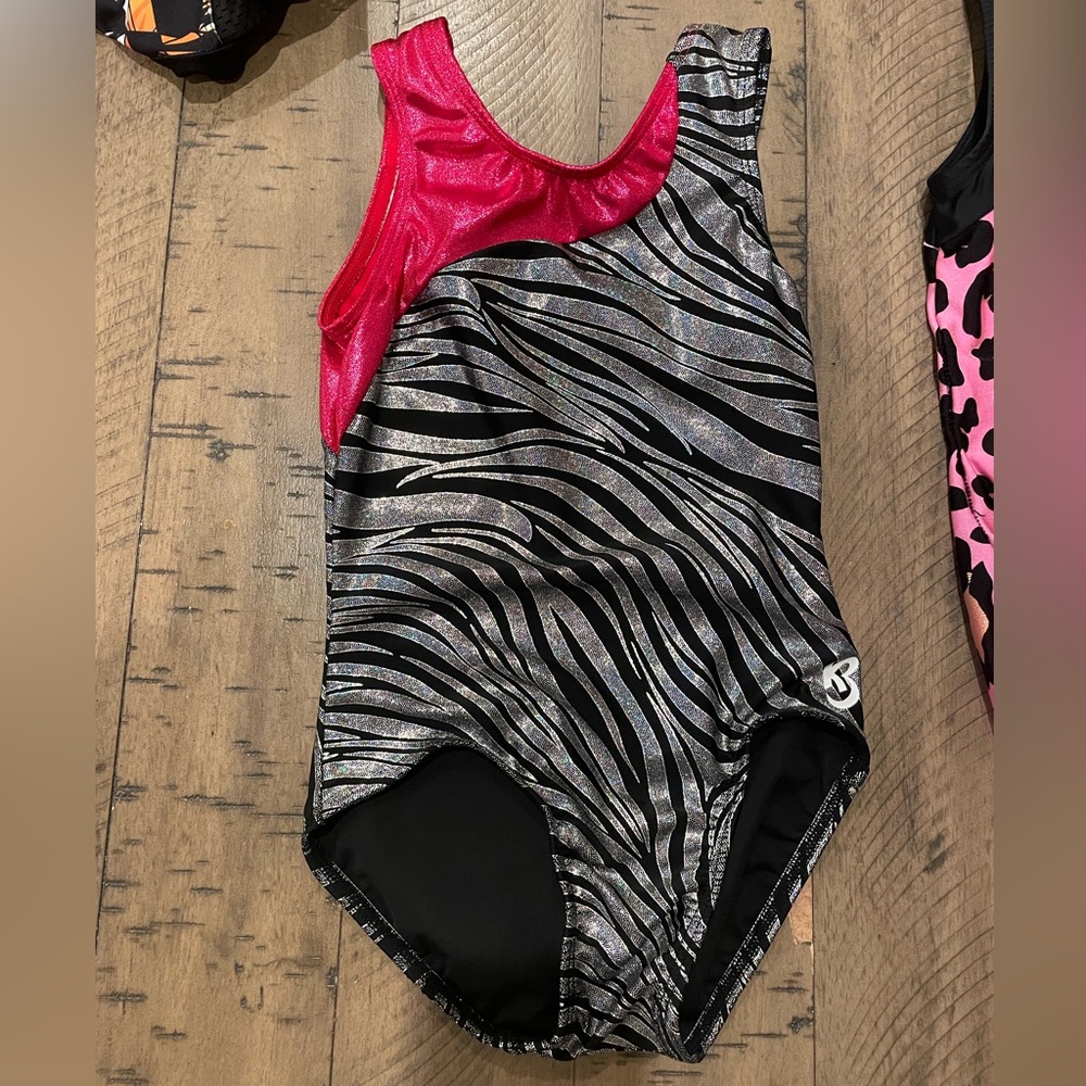 KBee Child 7/8 Leotard- like new!